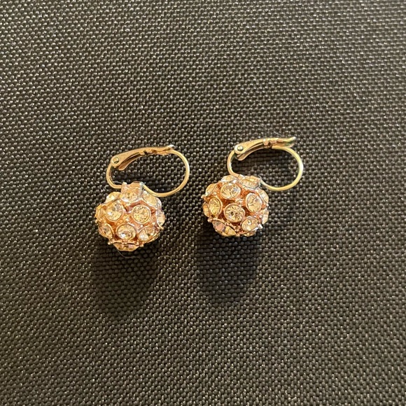 NWOT Kate Spade Drop Crystal Ball Hoop Earrings Rose Gold - Picture 2 of 2